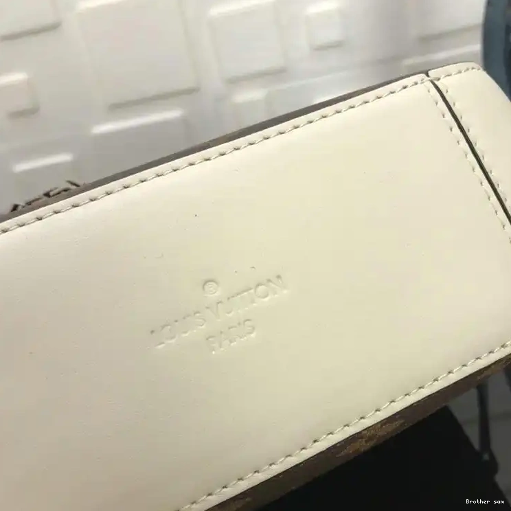 Brother sam LV Bags 19T1L0068 0826